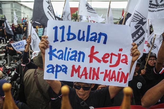 Unjuk rasa mantan pekerja PT Sritex di Semarang