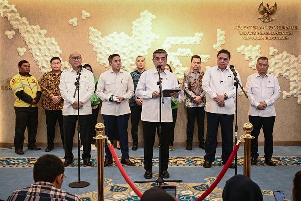 Konferensi pers kebijakan THR 2026