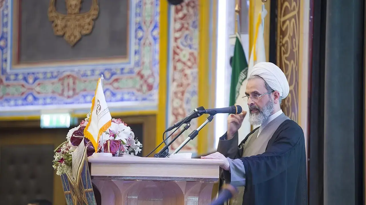 Profil Ayatollah Ali Reza