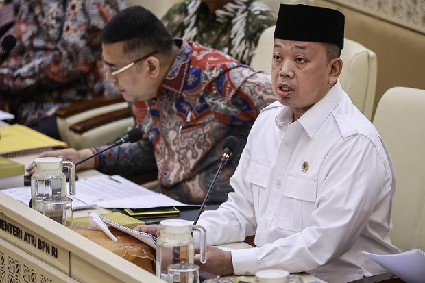 Raker Komisi II DPR dengan Menteri ATR