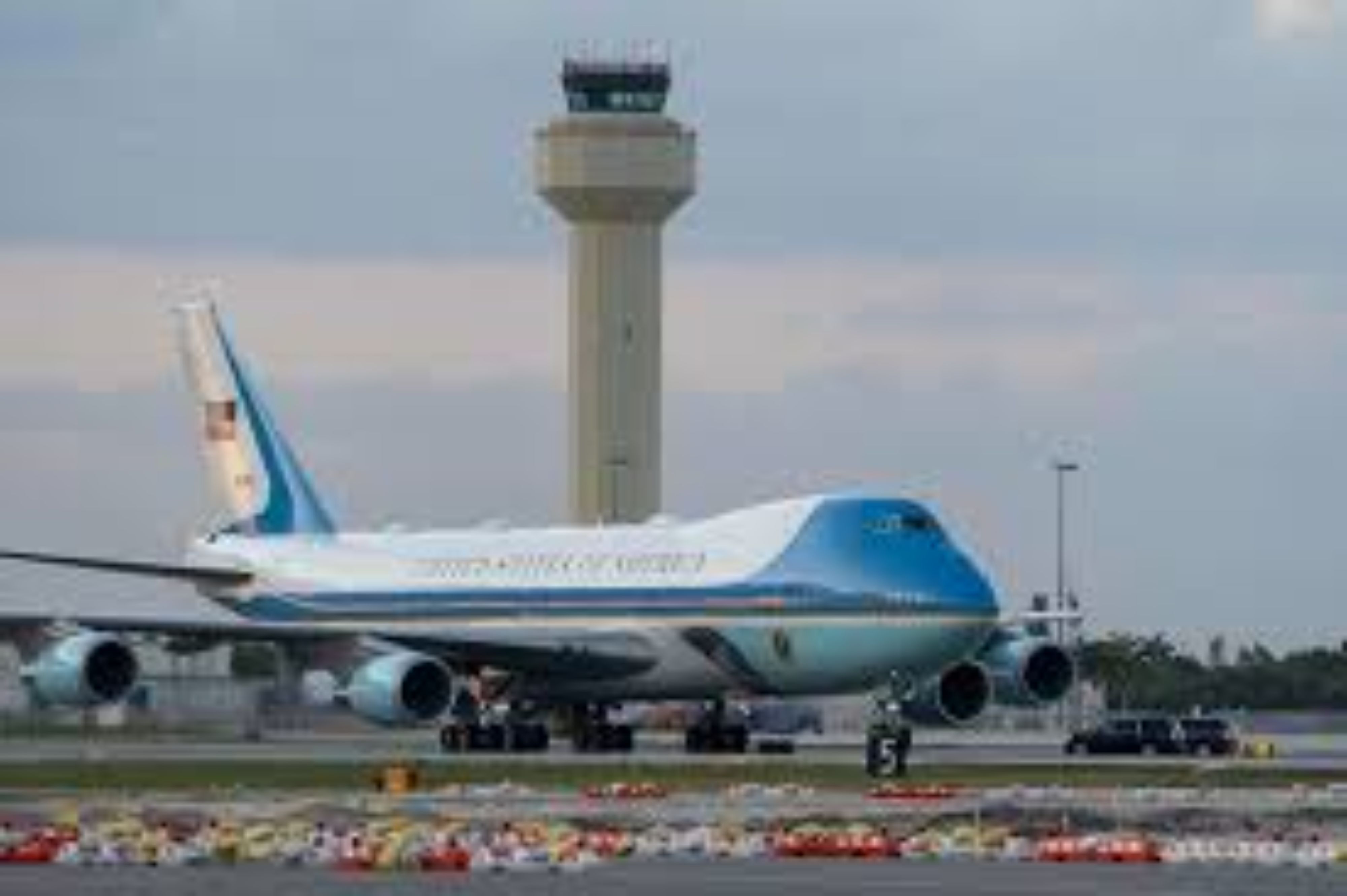 Nama Bandara Donald Trump