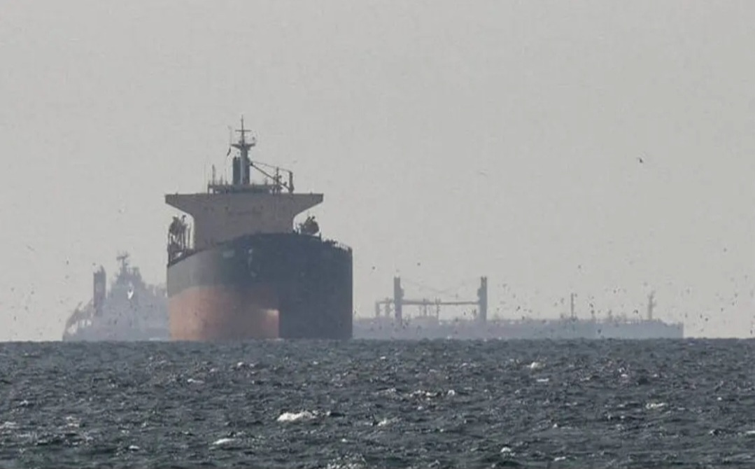 Kapal Tanker di Selat Hormuz