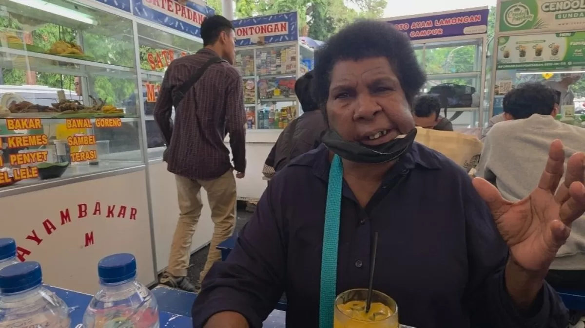 Mama Yasinta soal pelaporan Film Pesta Babi