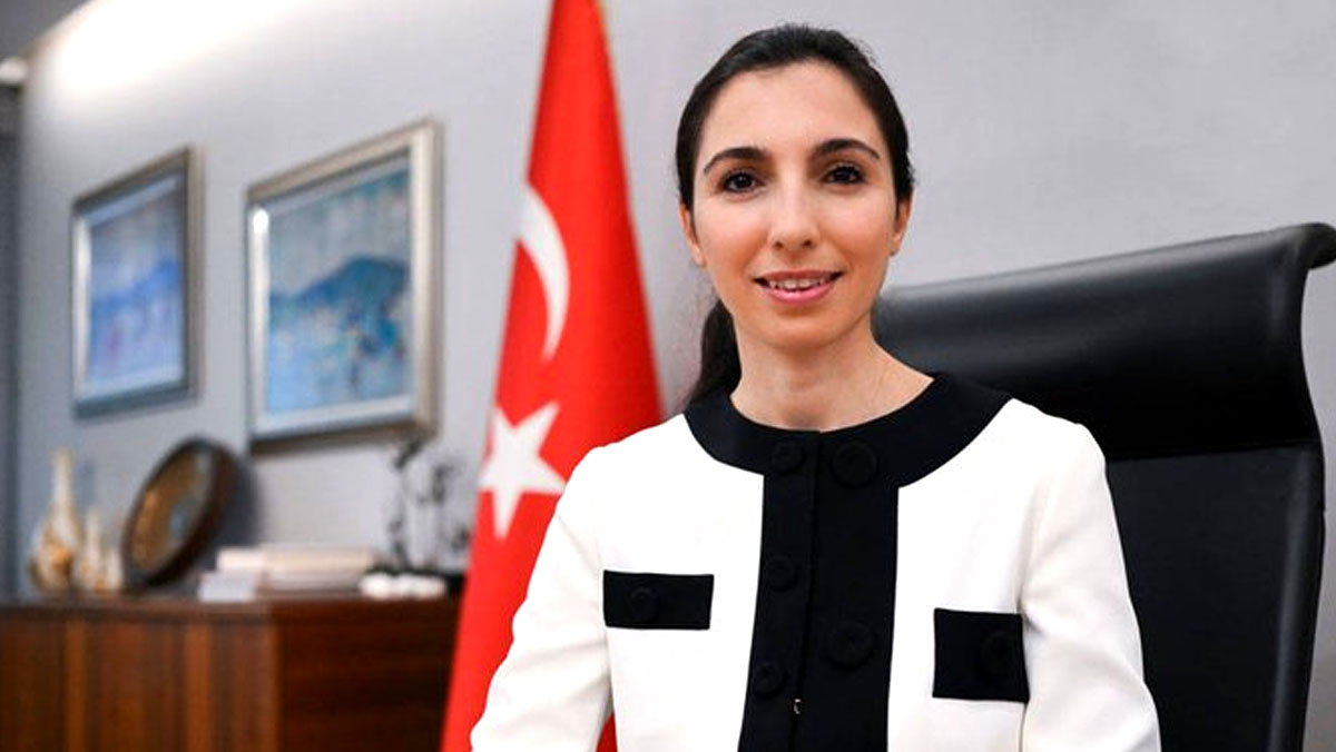 Hafize Gaye Erkan (Turki)