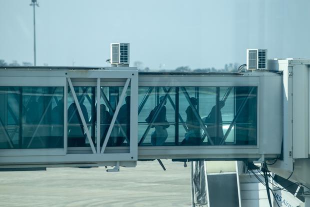 Pengalihan pendaratan pesawat ke Bandara Kertajati