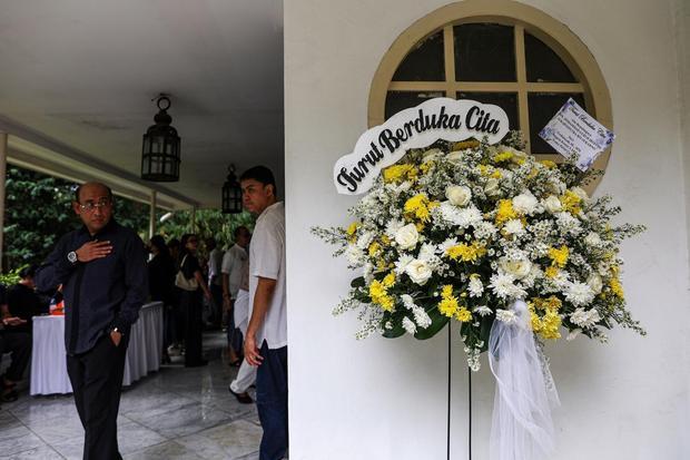 Suasana rumah duka Guruh Soekarnoputra
