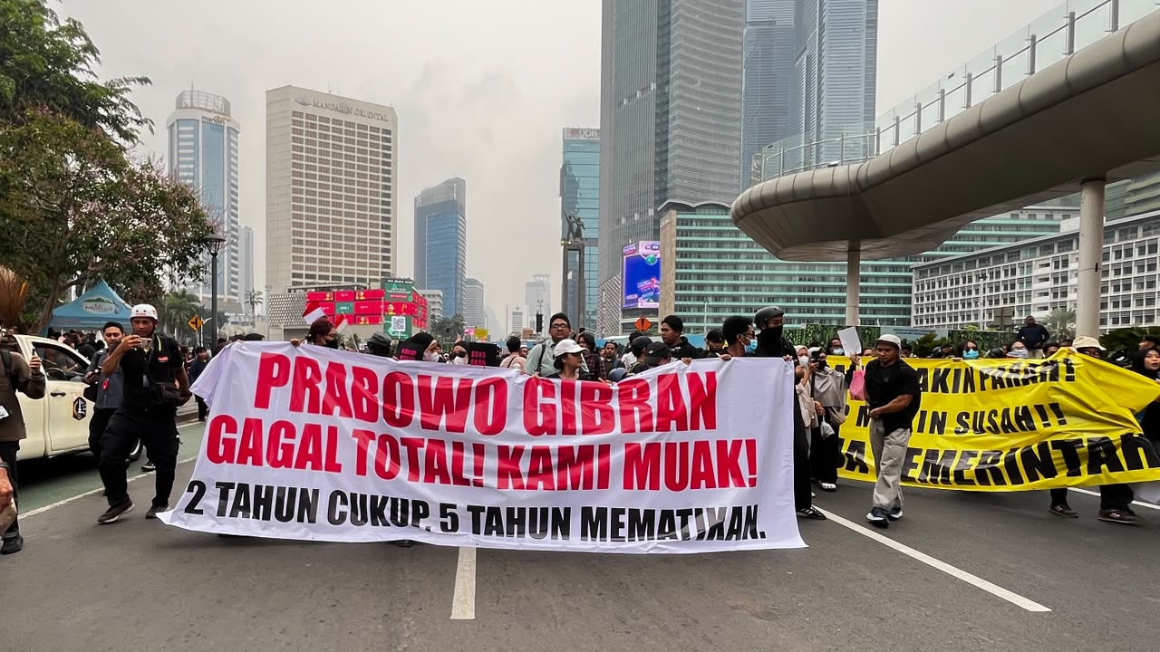 Demonstrasi mahasiswa BEM UI di Bundaran HI, Jakarta Puasat, Rabu (28/10).