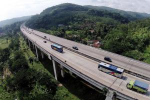 Tol Cipularang Jawa Barat.