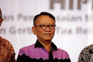 Direktur Jenderal Pajak Ken Dwijugiasteadi