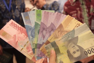 Ada Ancaman Global, Rupiah Berisiko Dekati 16.000 per Dolar AS di 2019