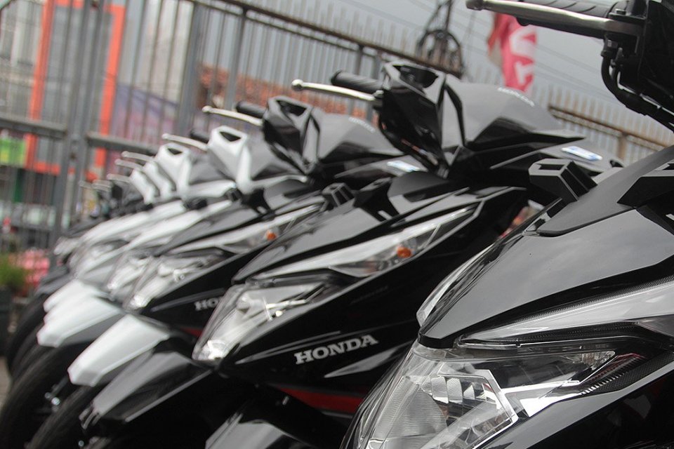 PT Federal International Finance (FIF) melalui brand services FIFASTRA hingga September tahun ini telah menyalurkan pembiayaan Rp 20,3 triliun untuk 1,2 juta unit motor Honda.