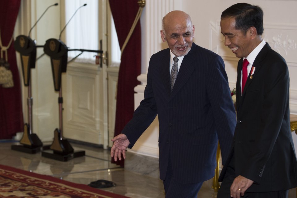 Presiden Jokowi bertemu Presiden Afghanistan
