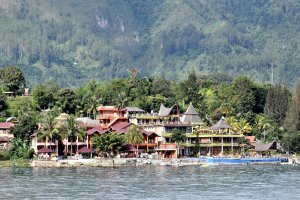 Edsus Pariwisata_Danau Toba