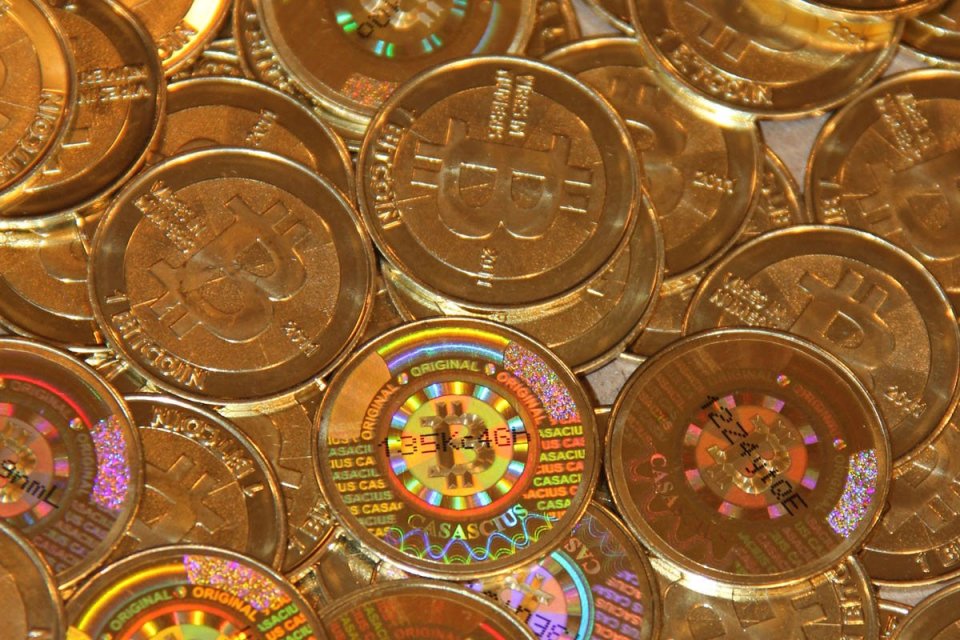 Harga Bitcoin Anjlok Rp 43,4 Juta dalam Dua Hari