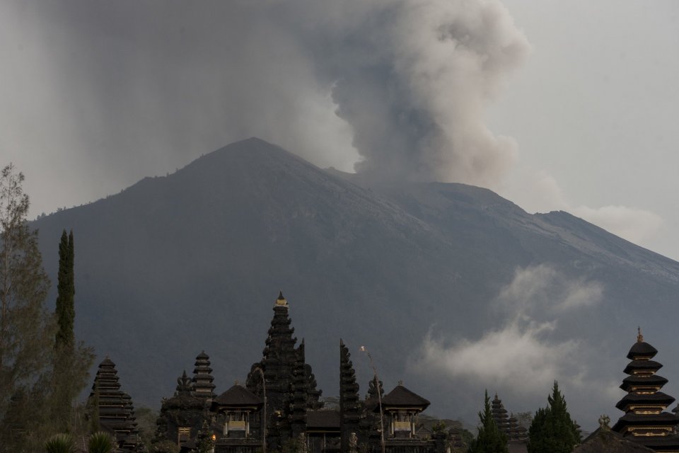 erupsi Gunung Agung di Bali