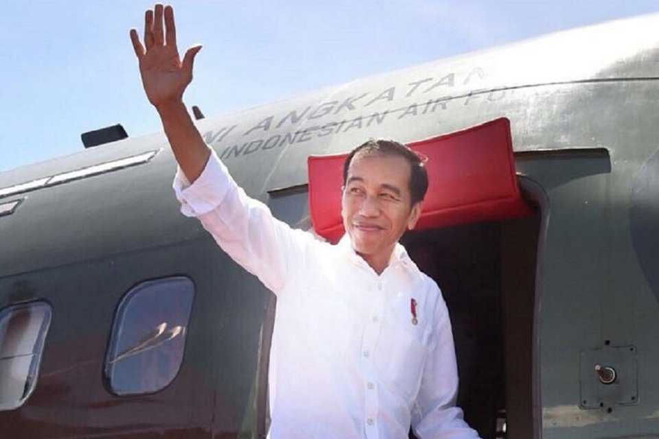 Anak & Mantu Ikut Pilkada, Jokowi Dinilai Bangun Dinasti Politik Kuat.