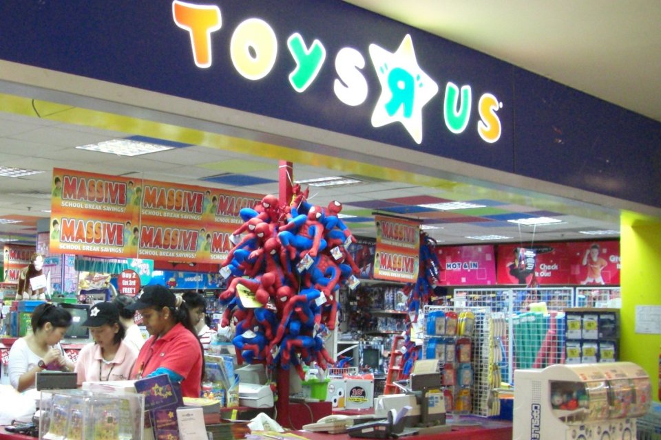 toys r us, ritel, mainan, ekspansi