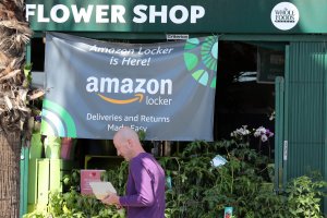 Amazon Locker