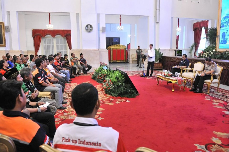 Jokowi mengundang supir truk ke Istana Negara