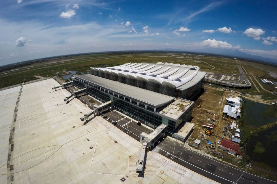 Tampak udara Bandara Bandara Internasional Jawa Barat (BIJB) Kertajati yang akan diakuisisi 25 persen sahamnya oleh Angkasa Pura II.