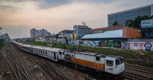 PT KAI Siapkan 50 Rangkaian Tambahan Kereta Lebaran 2019 