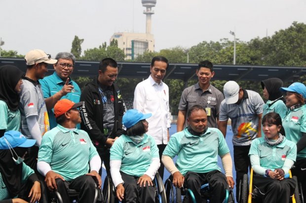 Jokowi Asian Para Games