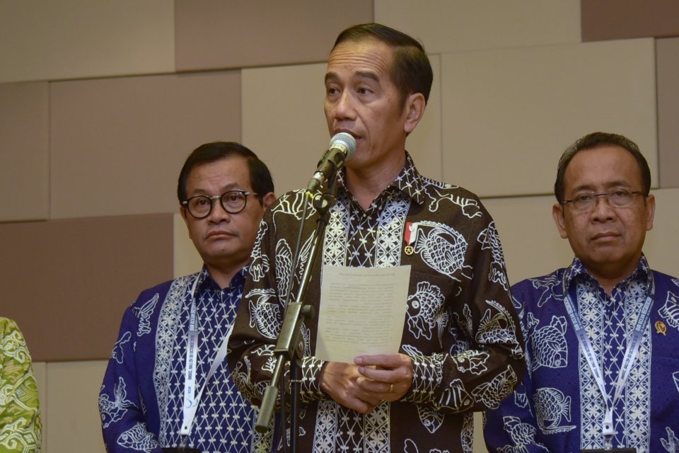 Presiden Jokowi Menyampaikan Pernyataan Terkait Kecelakaan Lion Air