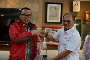 Menpora dan PMI