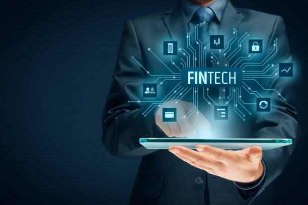 Jurus Fintech Gandeng BPR dan E-Commerce untuk Melawan Bank Digital