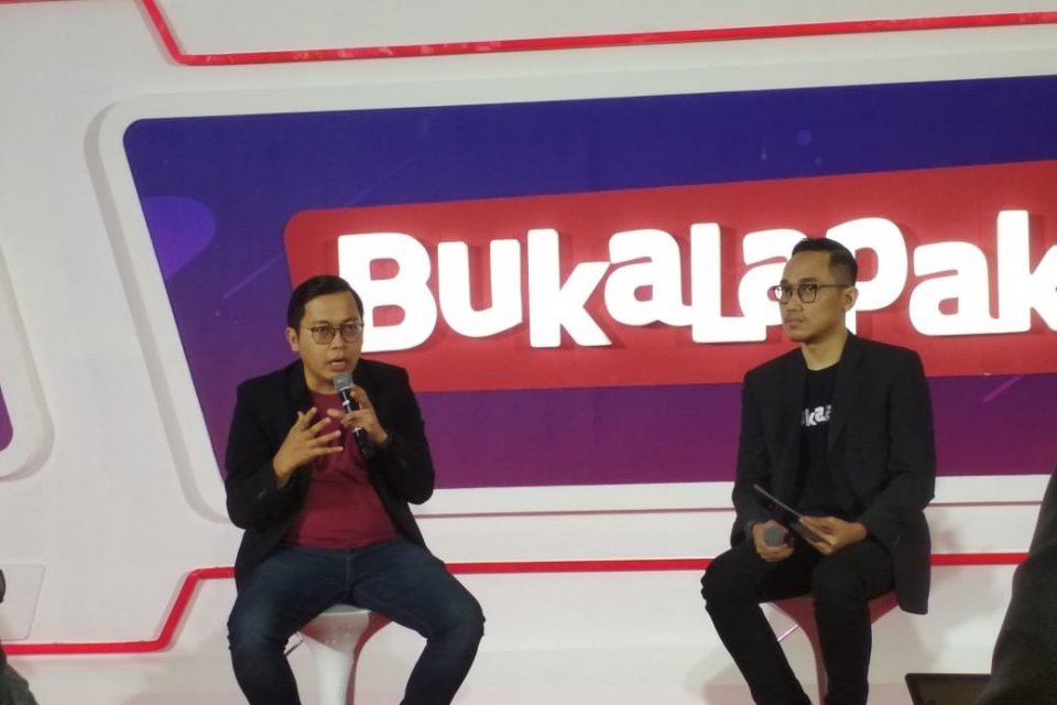 Founder dan CEO Bukalapak Achmad Zaky dalam konferensi pers ulang tahun ke-9 Bukalapak di Jakarta, Kamis (10/1).