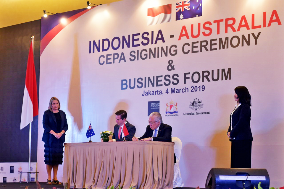 Indonesia Resmi Teken Perjanjian Dagang Komprehensif dengan Australia. Perjanjian ini akhirnya diresmikan,setelah sembilan tahun dirundingkan. 