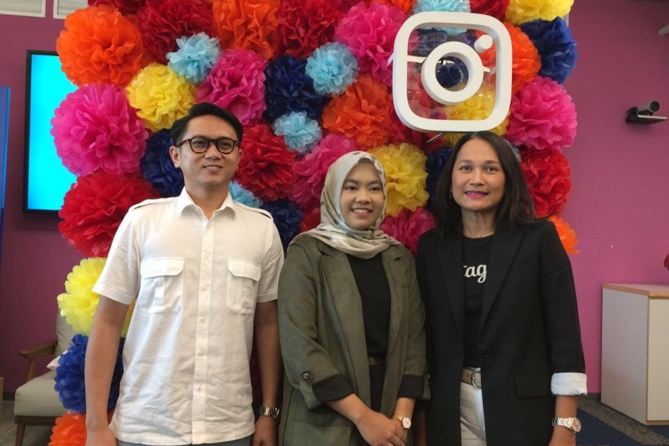 Dr kiri: Maritsen Darvita, Head of Social Media, Tokopedia; Dobita Amanda Social Media Manager Wardah dan Sri Widowati, Country Director Facebook Indonesia di Jakarta, Selasa (5/3).