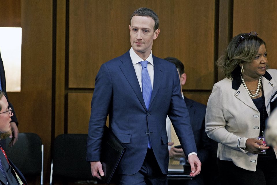 Bos Facebook ‘Jijik’ Atas Unggahan Trump, tapi PHK Pegawai yang Kritik