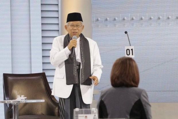 Debat Cawapres ketiga dengan cawapres nomor urut 01 Maruf Amin di Hotel Sultan, Jakarta, Minggu (17/3/2019). Debat ketiga yang hanya diikuti cawapres mengangkat tema pendidikan, kesehatan, ketenagakerjaan, dan sosial-kebudayaan