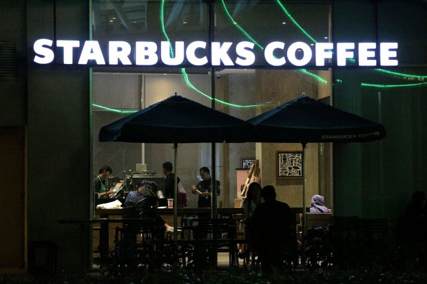 Starbucks, Papua, Starbucks Buka Gerai di Papua