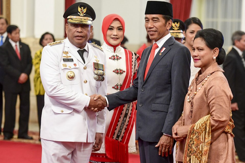 Jokowi, Gubernur Maluku, sistem perizinan dan investasi
