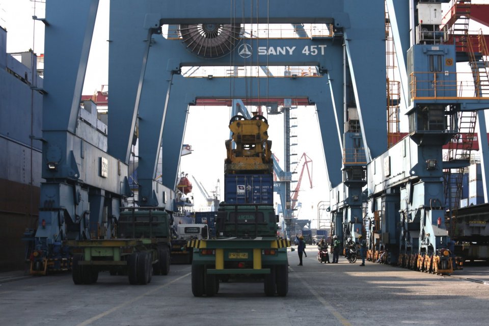 ekspor dan perundingan luar negeri diserahkan ke Kemenlu