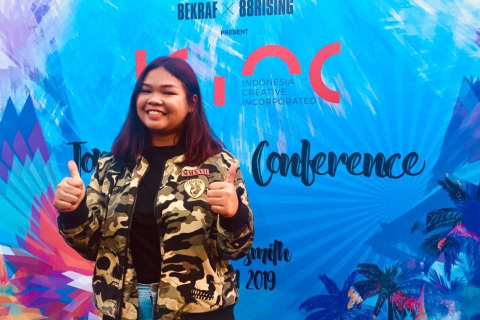 Devinta, salah satu pemenang Indonesia Creative Incorporated (ICINC) yang akan menimba ilmu tarik suara di Los Angeles, Amerika Serikat.