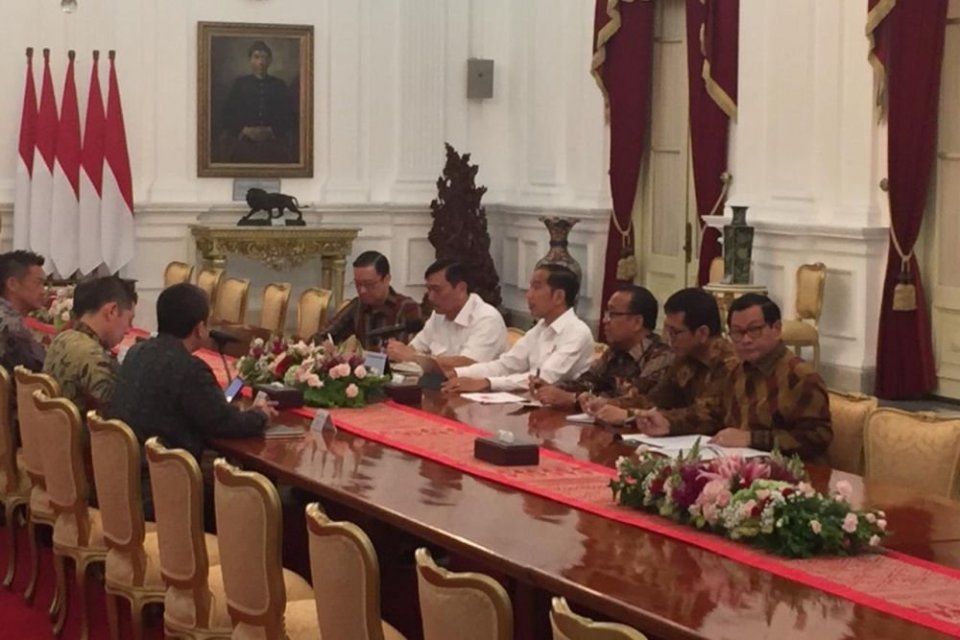Chairman dan CEO Sofbank Masayoshi Son bertemu Presiden Joko Widodo (Jokowi) di Istana Kepresidenan, Senin (29/7).