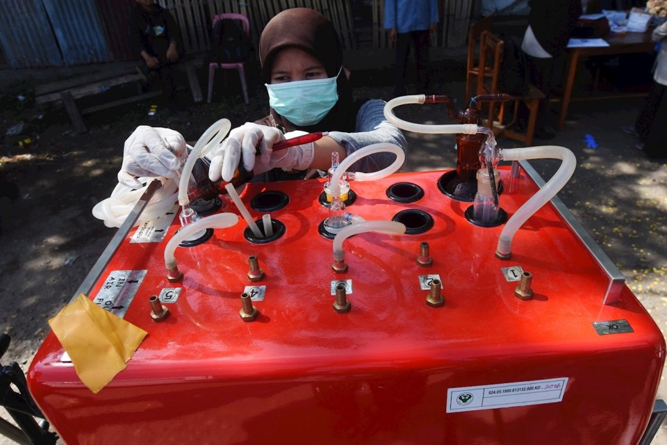 Anies, polusi udara di Jakarta, Jokowi