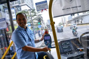 Sosialisasi Pembayaran Tap on Bus