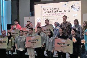 Lomba Periksa Fakta