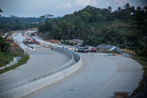 Jalan Tol Balikpapan-Samarinda