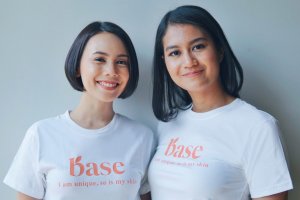 startup kecantikan base