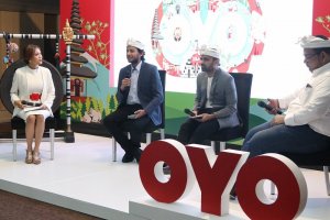 Rishabh Gupta, Country Head OYO Hotels & Homes Indonesia, Sutjita dan William, Mitra Pemilik Hotel OYO, Ida Bagus Purwa Sidemen, Direktur Eksekutif PH