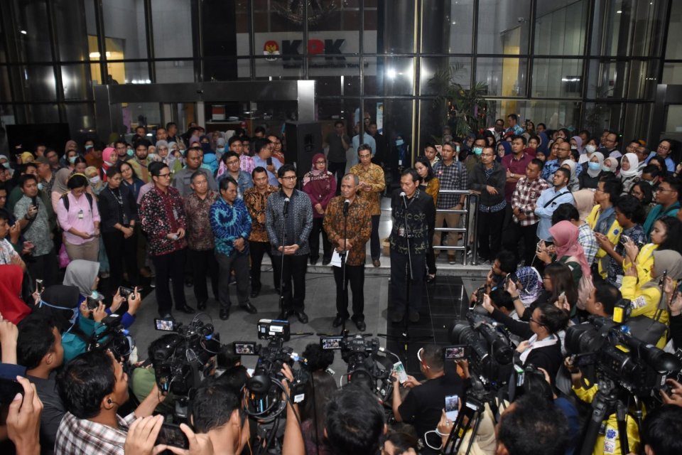 Jokowi, KPK, pelemahan KPK