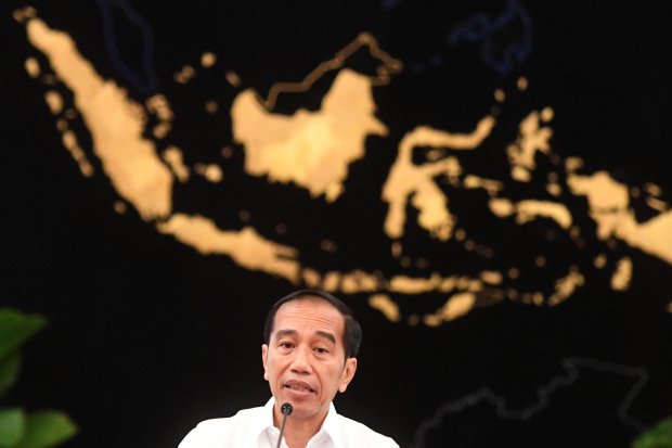 Jokowi Minta Pemerintah Pusat dan Daerah Bekerjasama Tangani Banjir.