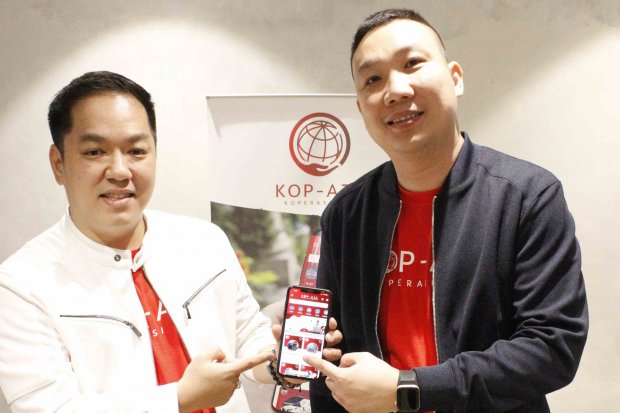 Koperasi Kredit Union Indonesia meluncurkan aplikasi Koperasi Aja, yang disingkat Kop-Aja. Perusahaan mengklaim, Kop-Aja merupakan platform digital keuangan koperasi pertama di Indonesia.