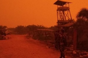 Langit merah di Jambi