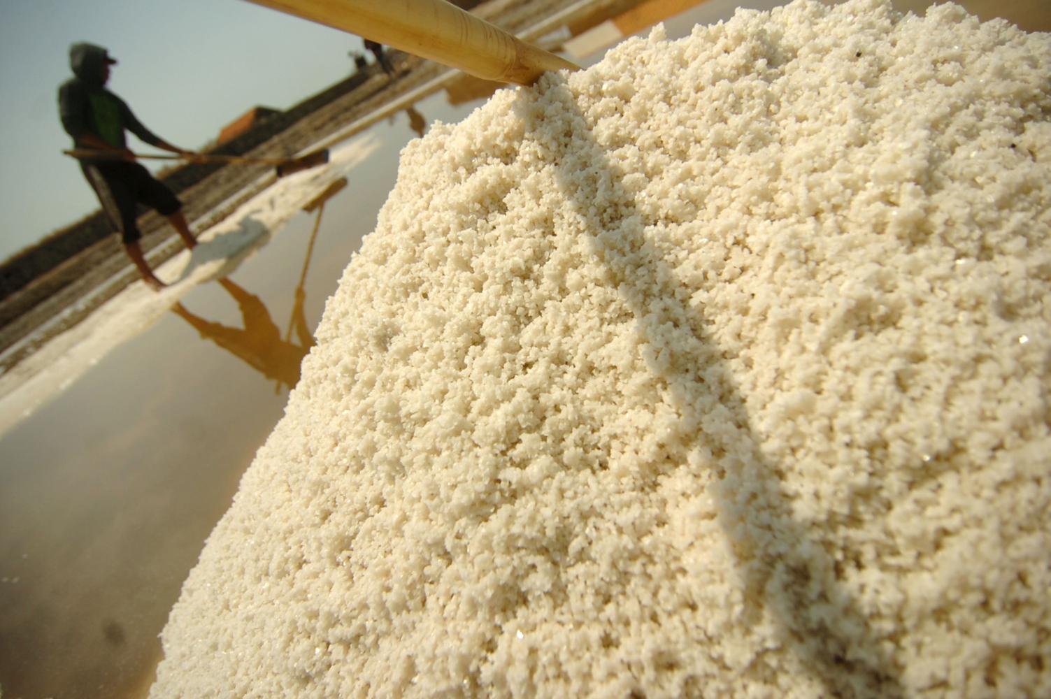 Hingga Oktober, pemerintah telah mengimpor 2,26 juta ton garam untuk memenuhi kebutuhan industri. 